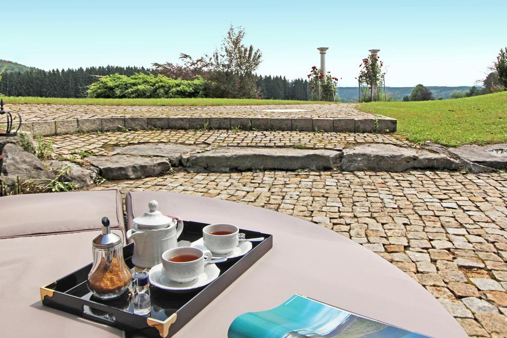 Gaestehaus Schloss Kronburg Εξωτερικό φωτογραφία
